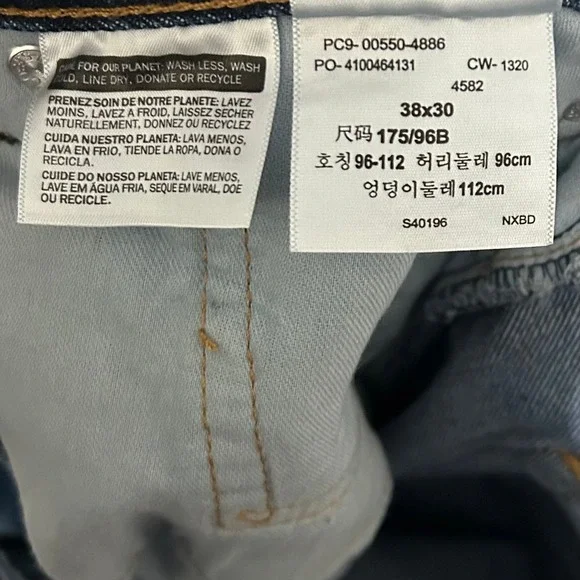 Levi's 550 Mens Jeans 38x30 Relaxed Fit Medium Wash Blue NWT Tapered Leg Classic - Picture 10 of 10